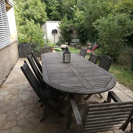 Apartment La Toulonnaise-jardin-espace
